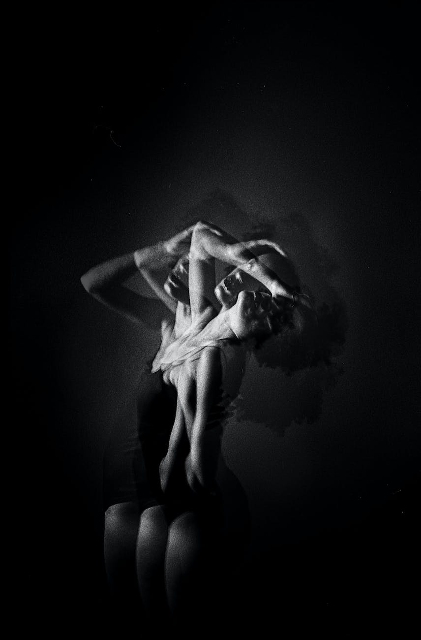 17 Tanka – She and Her Beauty #tanka