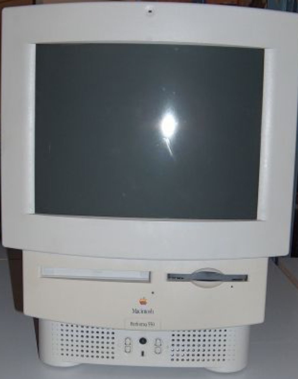 My First Computer: A Nostalgic Journey to the Early 1990s