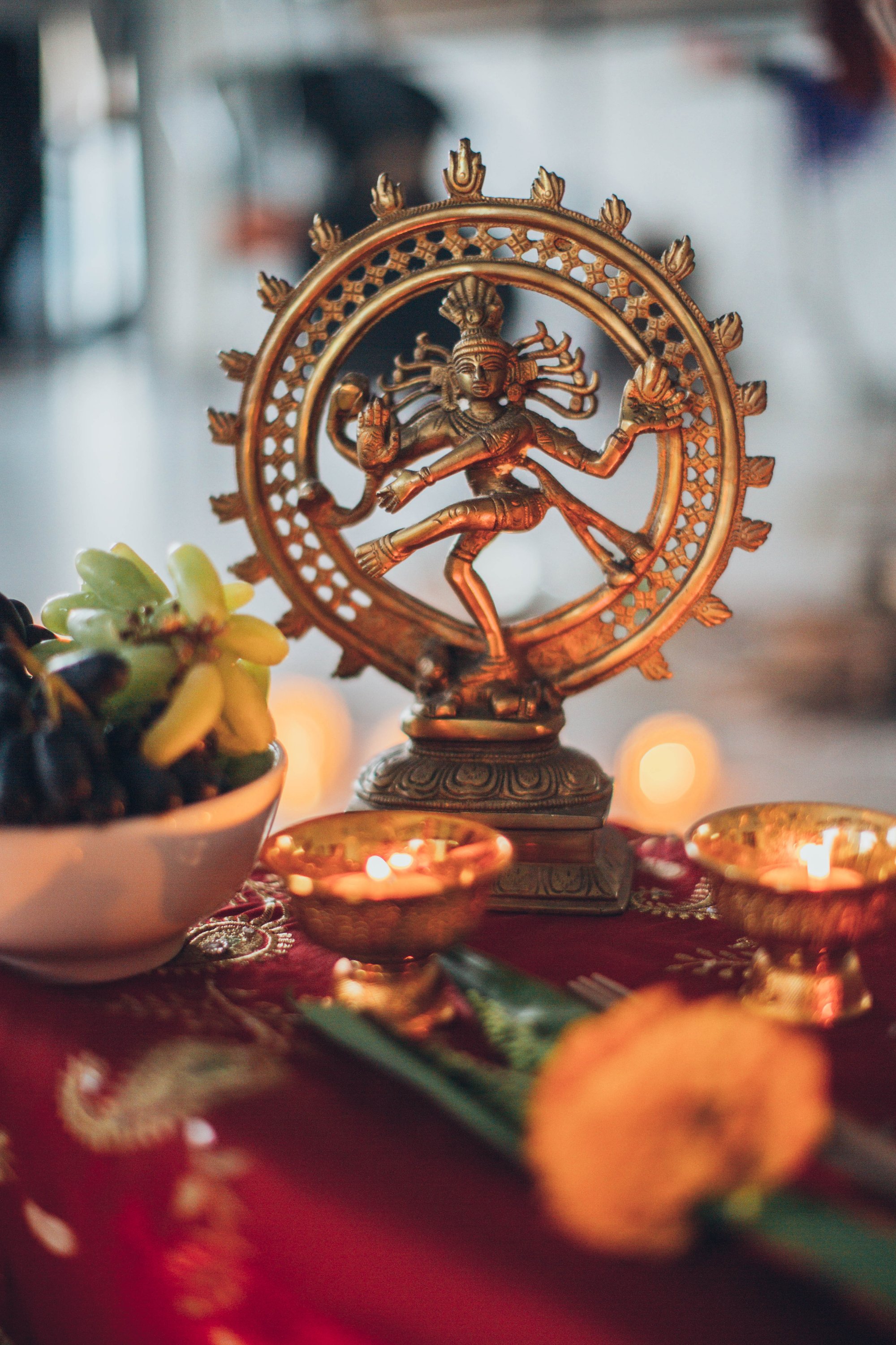 Understanding the Various Forms of Shiva: From Nataraja to Lingodbhava
