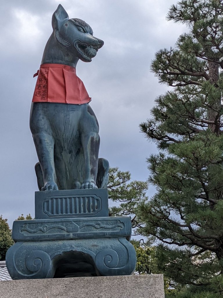 Fushimi Inari Shrine: A Mysterious and Spiritual Destination in Japan
